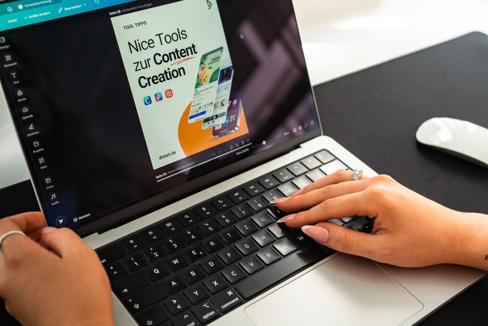 Canva lernen: Schritt für Schritt von der ersten Idee zur Umsetzung Deiner Grafikprojekte