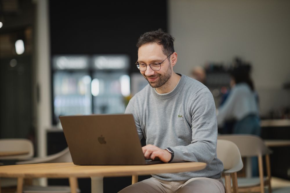 Mit AIDA zur Kaufentscheidung: Wie das Modell im Marketing wirkt